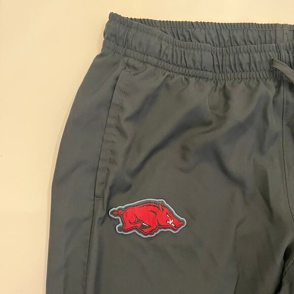 Nike Arkansas Razorback Track Pants Mens XL Dri-Fit Hogs Sports Patch Logo Gray - Picture 2 of 14